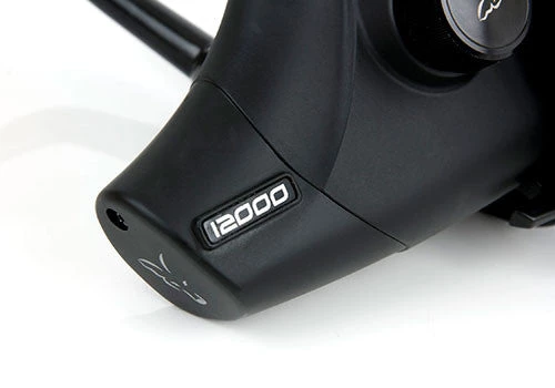 Carp & Specialist Fox EOS 12000