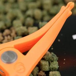 Coarse & Match Guru Pellet Pliers