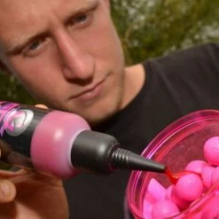 Korda Goo - Pink Almond Carp & Specialist